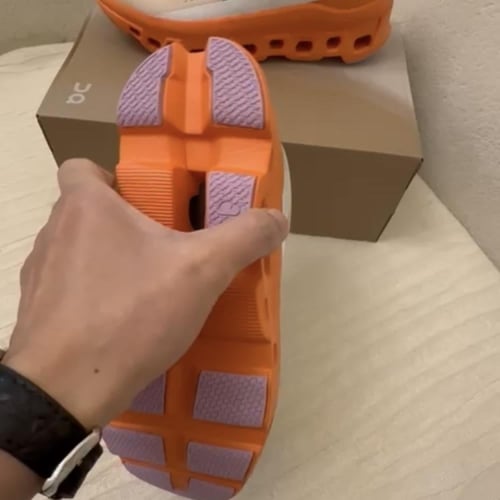 On Running Cloud X low-top sneakers