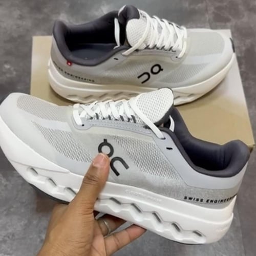 ON Cloudsurfer Next running trainers in all white