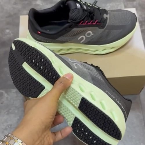 On Running Cloudsurfer Next sneakers