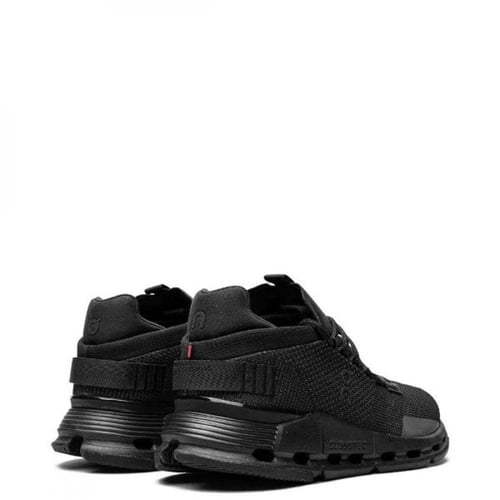 On cloudnova in black & Eclipse