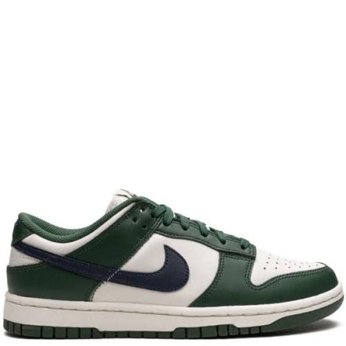 Nike Dunk Low "Gorge Green"