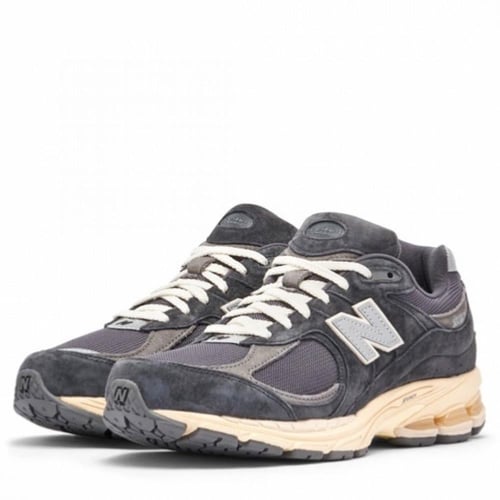 NEW BALANCE 2002R BLACK