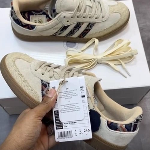 Adidas x END Samba "Past"