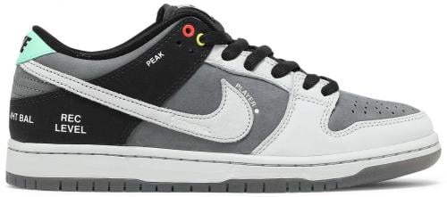Dunk Low SB 'Camcorder'