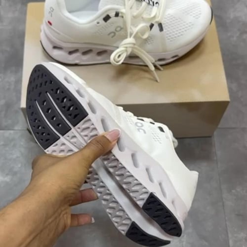 On Running Cloudsurfer White/Frost sneakers