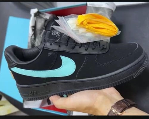 Nike x Tiffany & Co. Air Force 1 Low