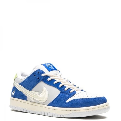 Nike x Fly Streetwear SB Dunk Low "Gardenia"