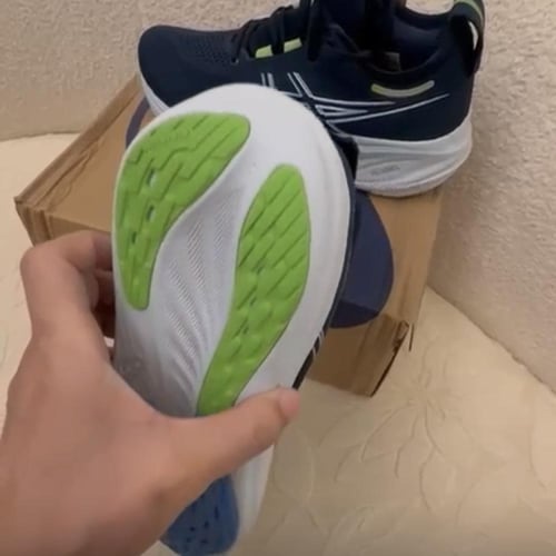 Gel Nimbus 26 'French Blue Electric Lime'