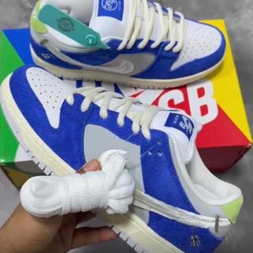 Nike x Fly Streetwear SB Dunk Low "Gardenia"