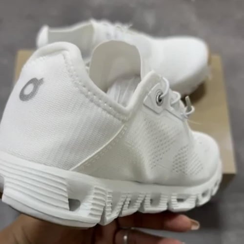 On Cloud 5 Coast Sneakers