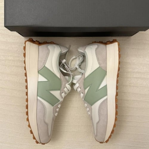 New balance 327 green