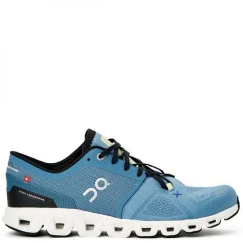 Cloud X 3 in Pewter & White