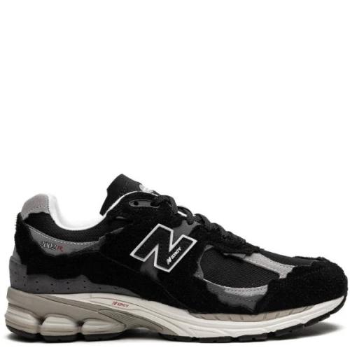 New Balance 2002R "Protection Pack - Black/Grey"