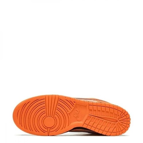 Nike SB Dunk Low "Concepts Orange Lobster" sneaker...