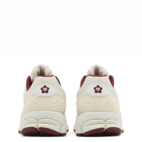 Air Zoom Vomero 5 'Valentine's Day'