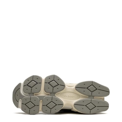 NEW BALANCE 9060 "Green Suede"