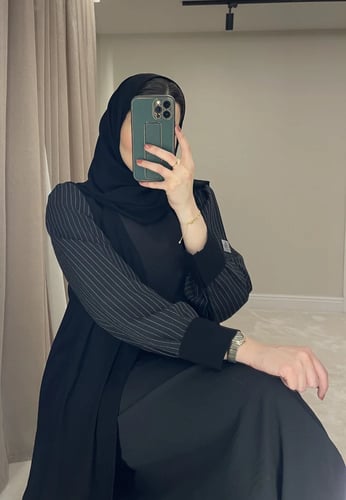 عباية مخططة