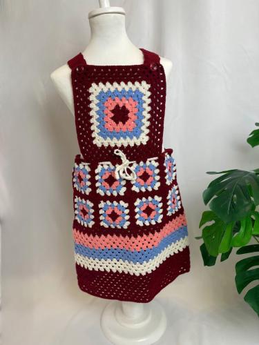 فستان طفلة بشيالات