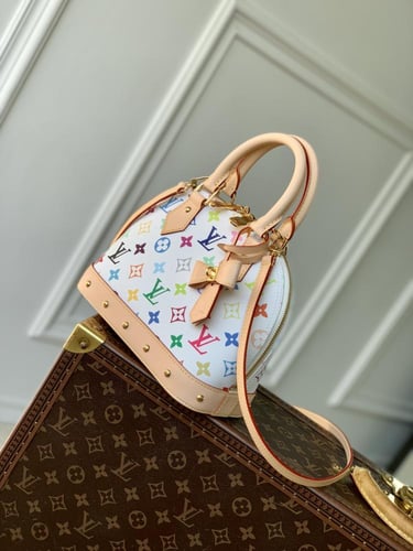Lv مقاس 23cm