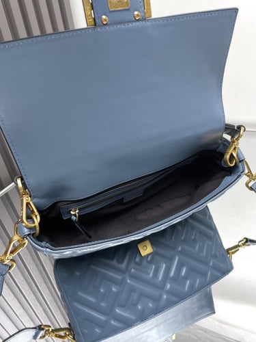 فندي Baguette مقاس 26cm