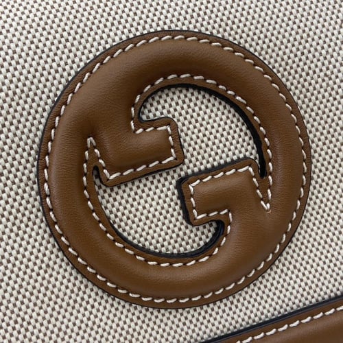 قوتشي Blondie مقاس 21cm