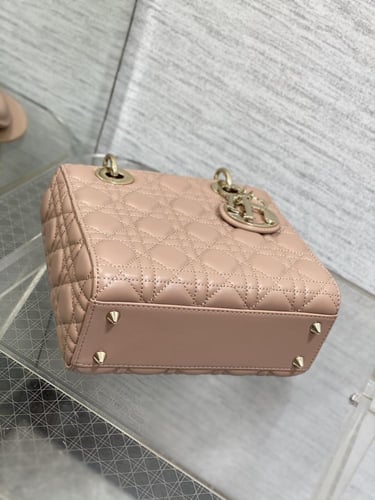 ديور lady Dior