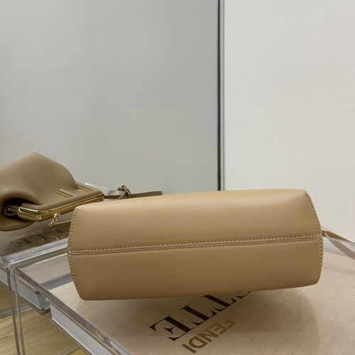 فندي First مقاس 26cm