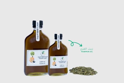 Pumpkin seed oil pure raw first cold-pressed