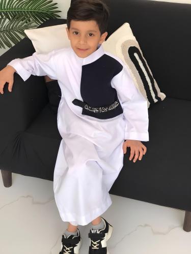 ثوب اطفال بالاسم للعيد(اسود)