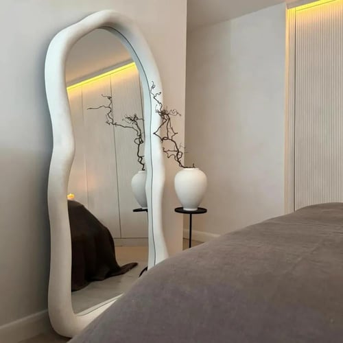 مرآة لورينا خشبية راقية (موديل MR-0030)