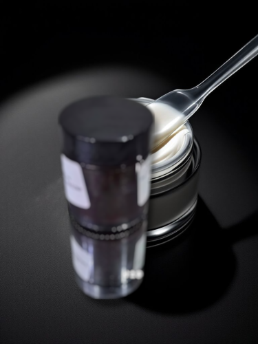 Cream fortified (accelerator for benzoyl peroxide)...