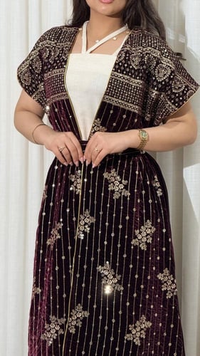 جلابية أرجوان اللؤلؤ