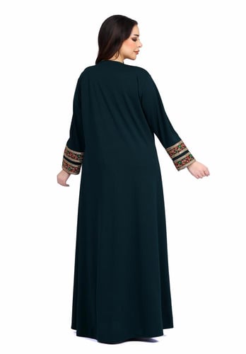 جلابية كريب كارديجان طويلة مطرزة من الحواف