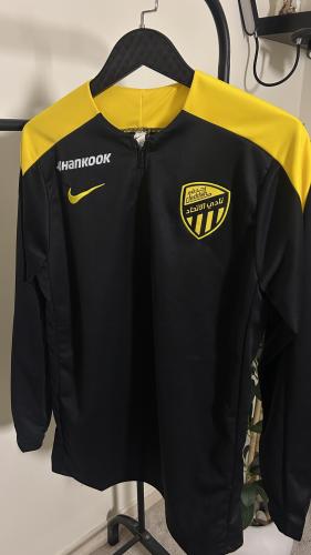 سويتر الاتحاد الشتوي