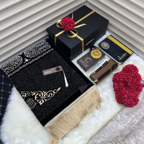 طقم صلاه رجالي هدايا رمضان