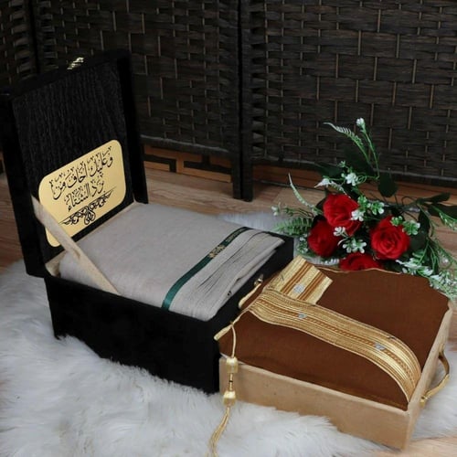 هدايا ملكيه شتويه قماش وبشت اهدي من تحب بعبارات اه...