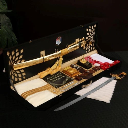 بوكس ملكي سيف دمشقي ومشلح بعبارات مختاره تصميم حسب...