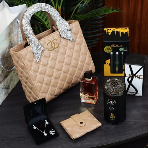 هدايا نسائيه للتخرج شكل مميز