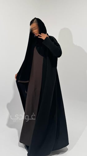 عباية سوداء كلوش بتصميم مميز -11141