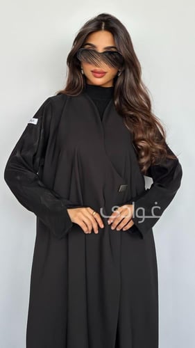عباية عيد سوداء بأكمام من الجاكار- 11212