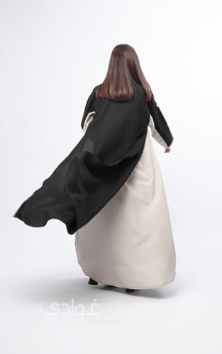 عباية بقصة عادية بقطعة من الخلف - 11071