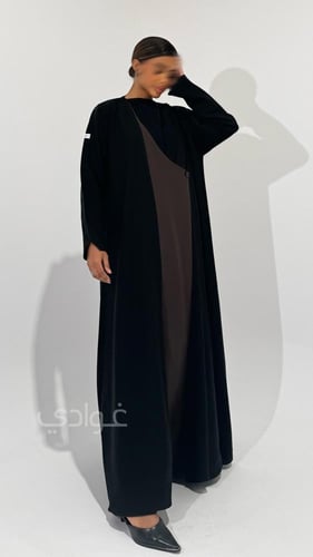 عباية سوداء كلوش بتصميم مميز -11141