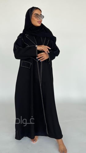 عباية سوداء ربع كلوش قماش ليمار بتطريز ابيض - 1115...