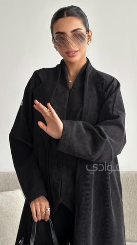 عباية سوداء شتوية بتصميم أنيق- 11183