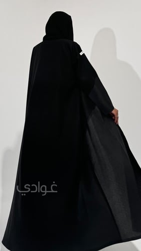 عباية سوداء كلوش بتصميم مميز -11141