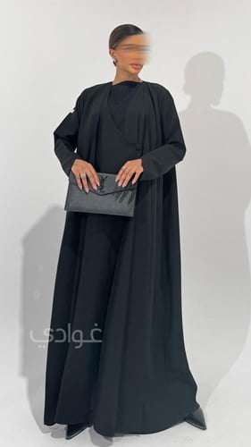 عباية سوداء كلوش بتصميم مميز -11141