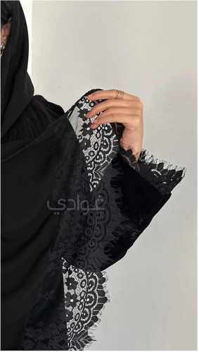 عباية مخمل أنيقة بتفاصيل الدانتيل وألوان متعددة-11...