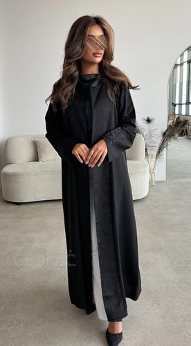 ‎عباية عيد سوداء ربع كلوش بقماش ليمار والجاكار - 1...