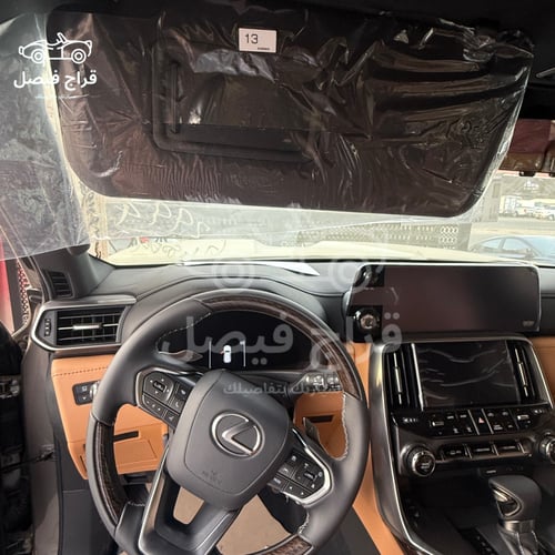 طقم اكياس جيب لكزس أصلي وكاله (صفين )