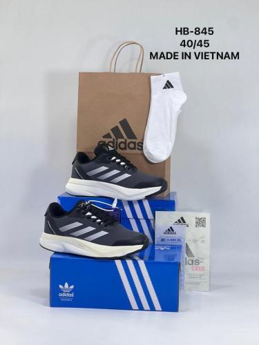 حذاء من ماركه اديداسAdidas Running